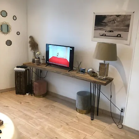 Cozy And Comfortable 2-room In * ルーアン