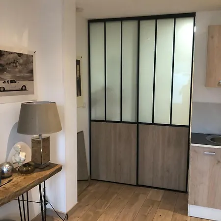 アパート Cozy And Comfortable 2-room In ルーアン